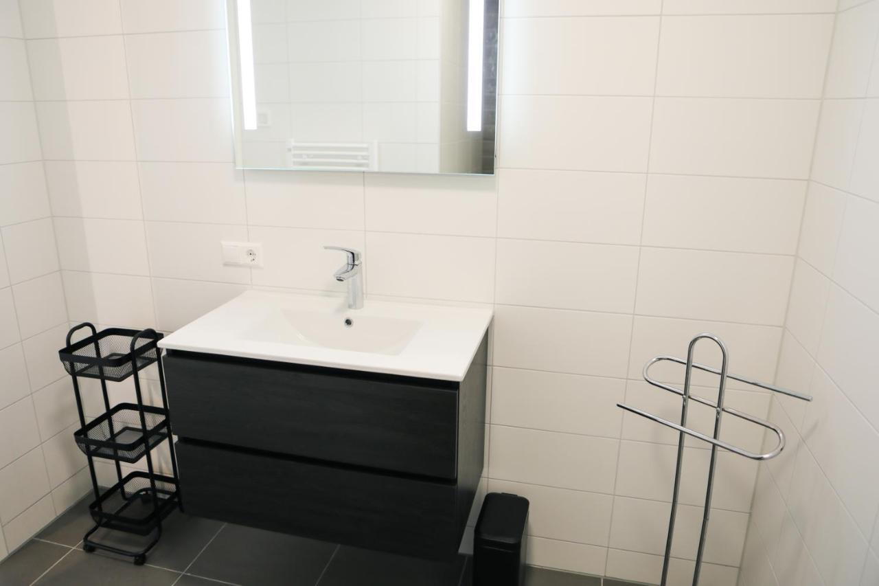 Luxe 4 Persoons Appartement In Residence Marina Kamperland 2C Exteriér fotografie